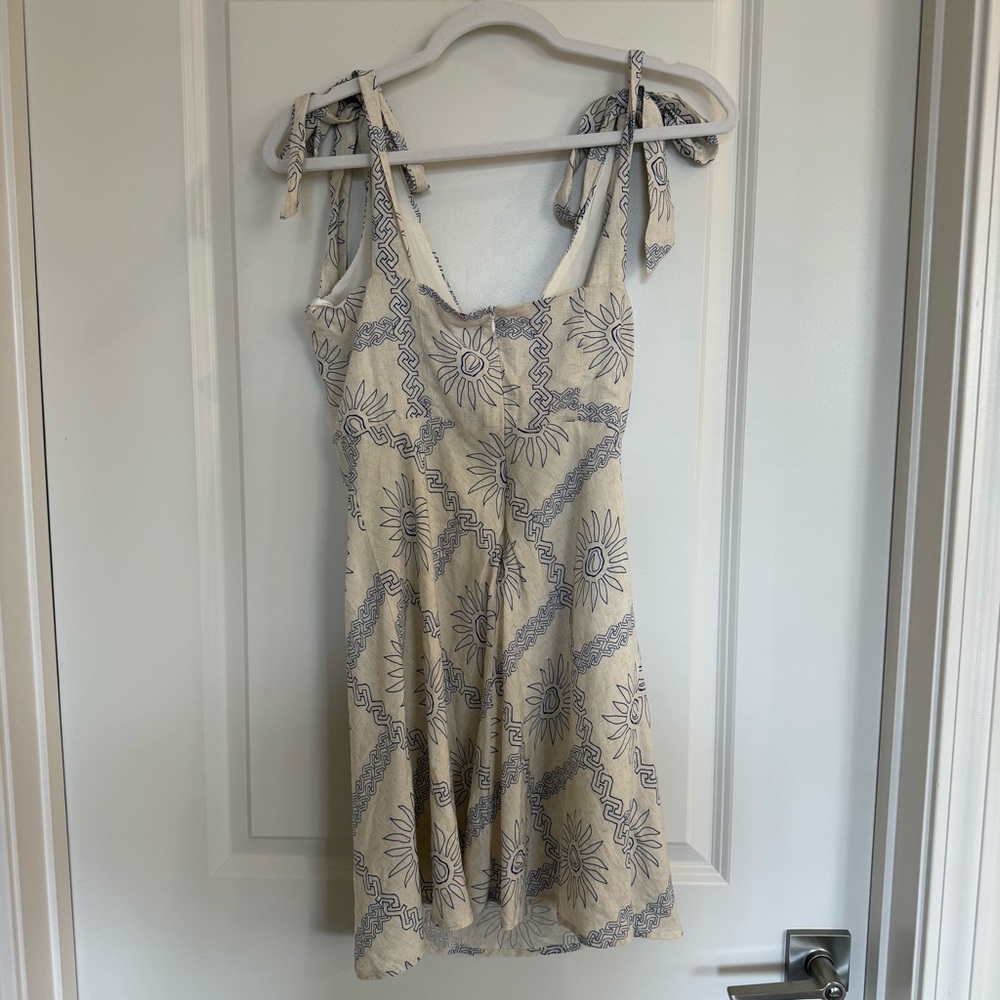 Meet Me in Santorini Sun Pattern Dress-NWT - Picture 2 of 9